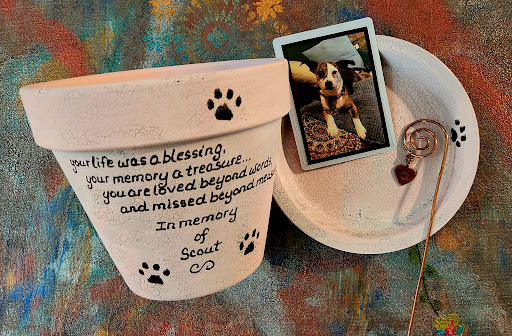 Pale Pink pet memorial planter color option