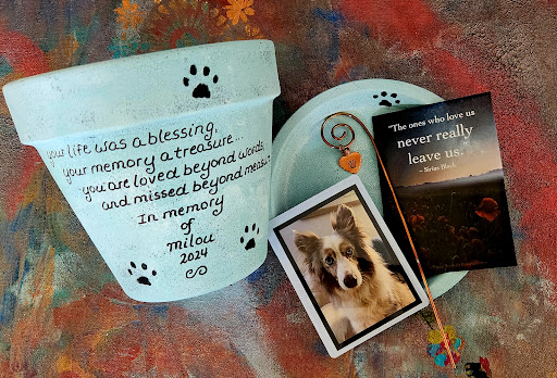 Personalized Pet Memorials — Large